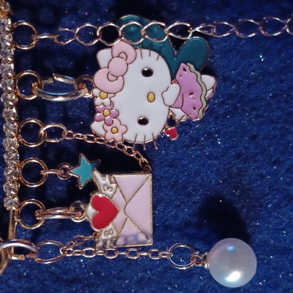 Flutterfly Hello Kitty Brooch